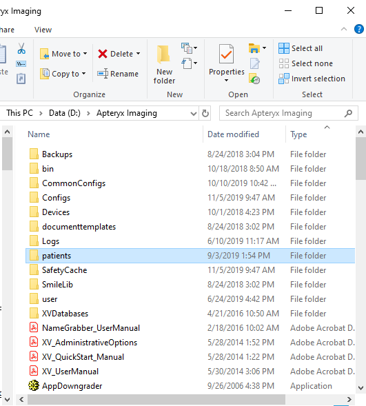 Windows File Explorer view of the Apteryx Imaging program folder with the "patients" folder highlighted
